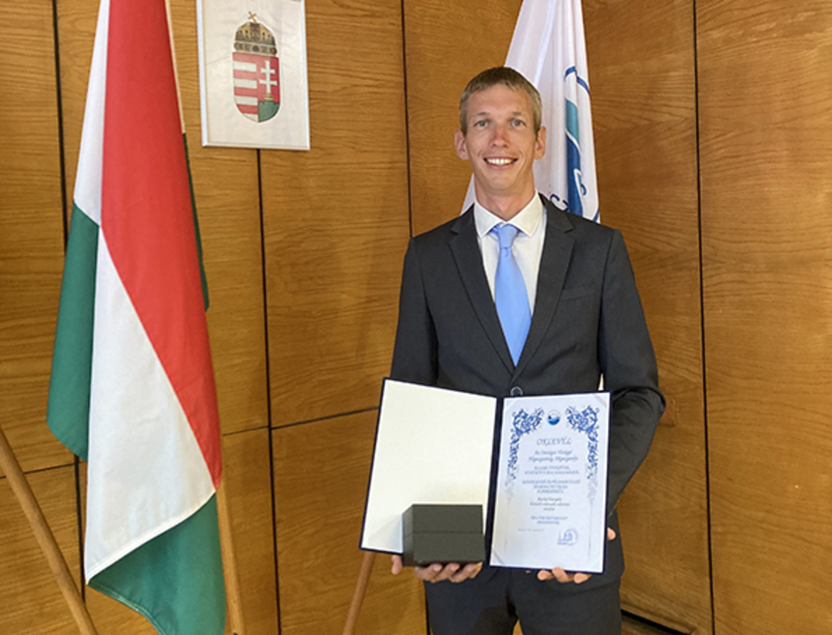 Bartal Gergely tárgyjutalma