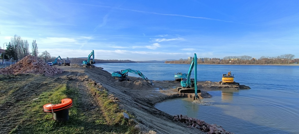 Esztergom projekt kiviteli munkái