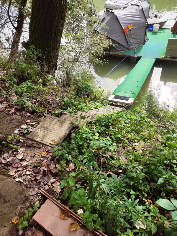 Úszómú ellenőrzés