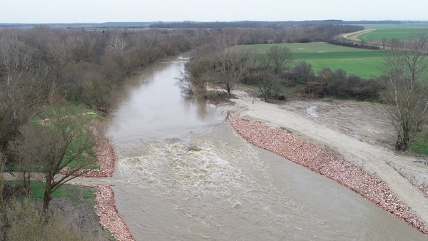 Pápoci fenékküszöb